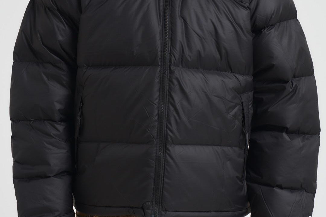Giubbotto uomo Nuptse 1990 nero 3C8D GOE THE NORTH FACE 