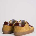 Sneakers uomo Super Star in suede cammello GMF00101 F00750482995 GOLDEN GOOSE 