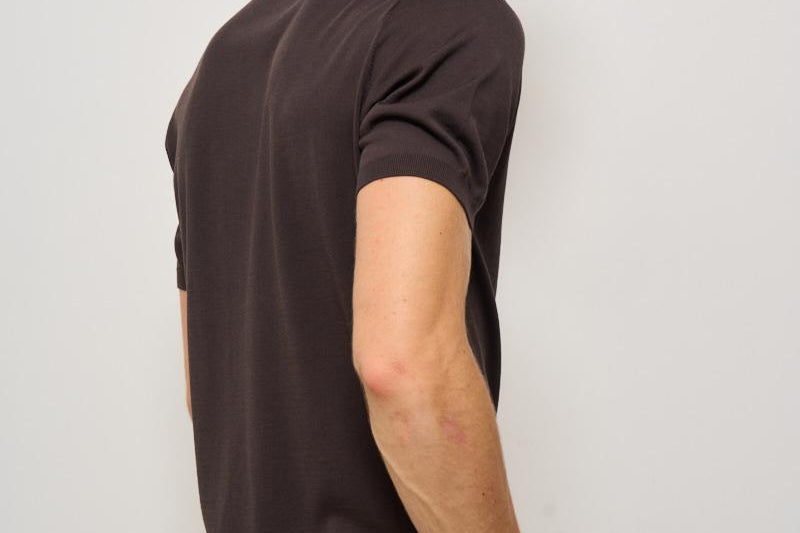T-shirt uomo in maglia girocollo marrone K100421 170 KANGRA 