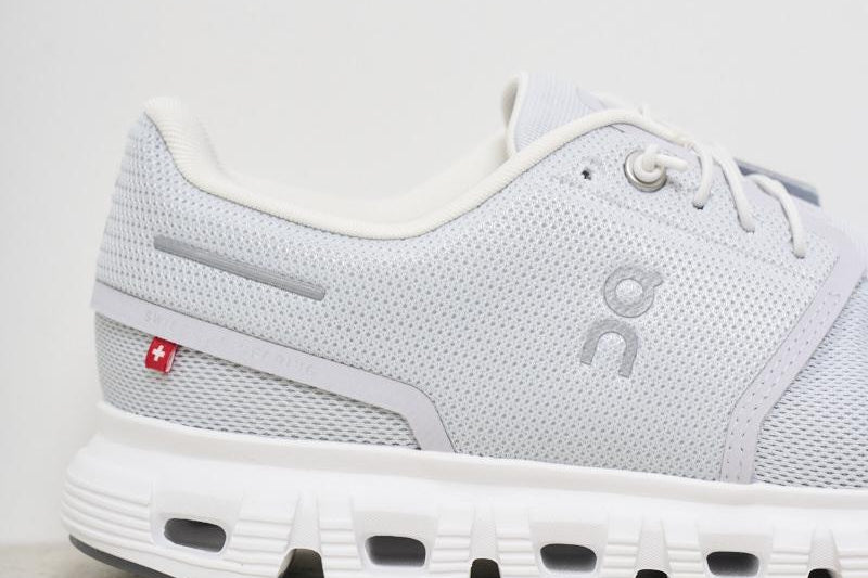 Sneakers uomo Cloud 6 grigia 3MF10070070 GLACIER WHITE ON RUNNING 