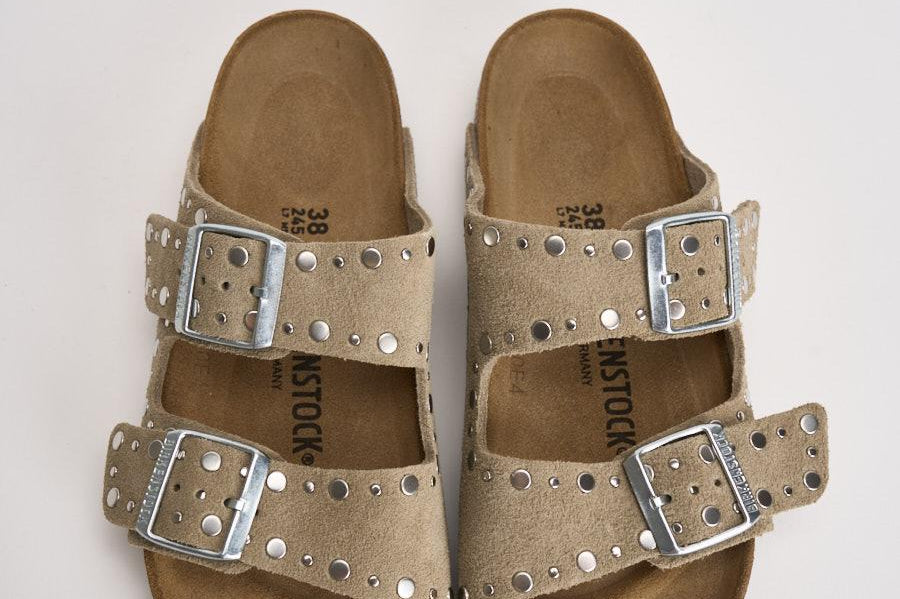 Sandalo donna beige effetto suede  con borchie 1029390 TAUPE BIRKENSTOCK 