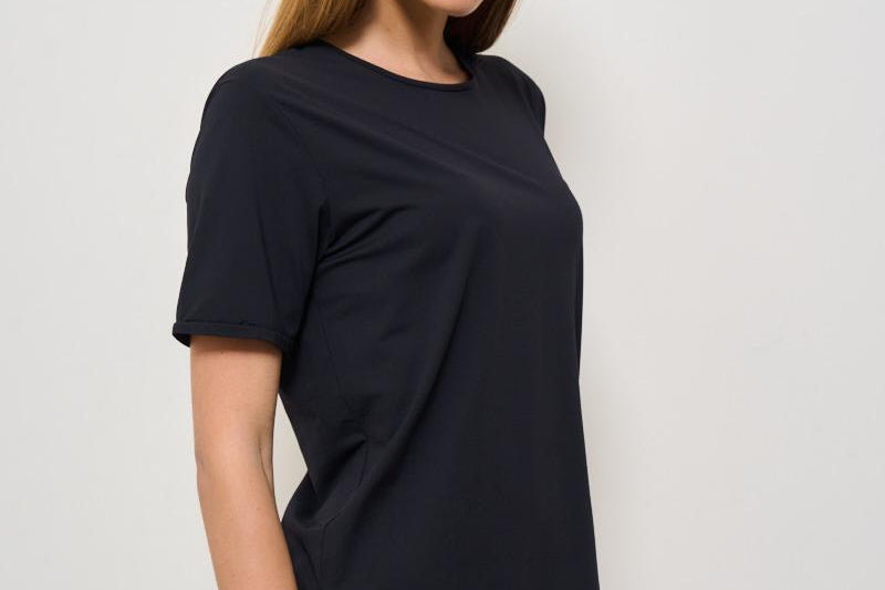 T-shirt donna girocollo nera 25700 10 RRD 