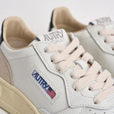 Sneakers donna medalist low in suede e nera AULW LS21 AUTRY 