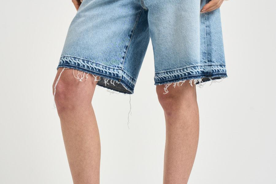 Bermuda donna Lulu in denim chiaro LULU 8819SKYBLUE ICON DENIM 