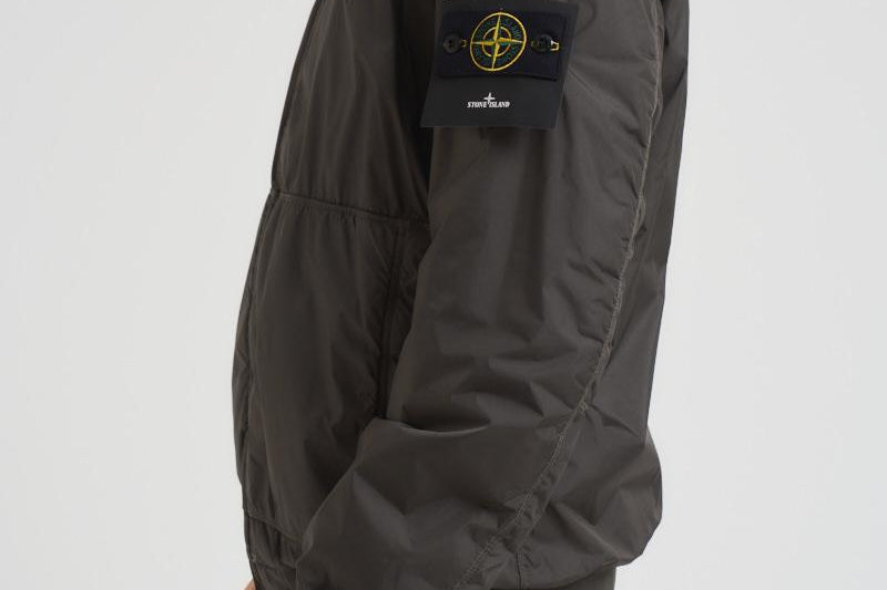 Piumino uomo Crinkle Reps NY grigio 4100013 S0A23V0062 STONE ISLAND 