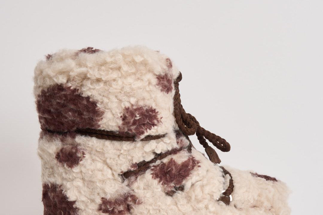 Stivale donna MB ICON LOW CURLY con stampa cow 1409690 MM04YELLOWPINK MOON BOOT 