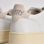 Sneakers donna Medalist bianca e cipria AULW SW02 AUTRY 