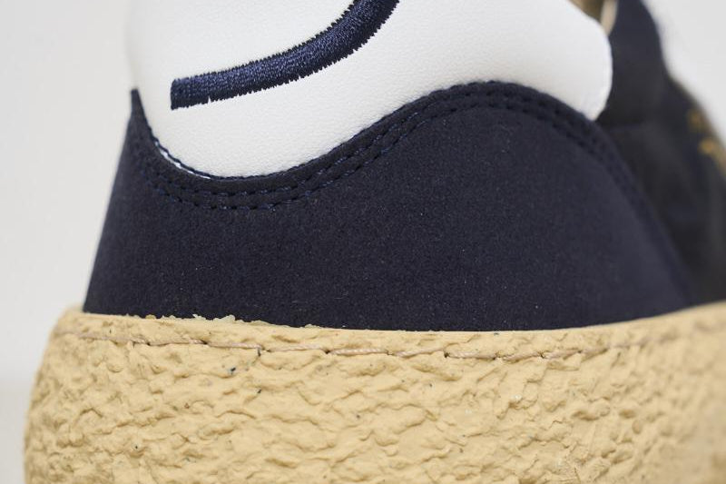 Sneakers uomo in pelle vegana PU101V025  PURAAI 