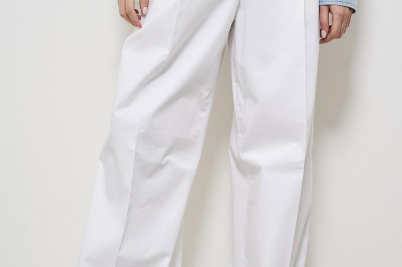 Pantaloni donna bianco Axel AXEL T0194T0001 THE LATEST 