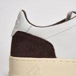 Sneakers uomo Medalist Low in suede bianca e marrone AULM FT19 AUTRY 