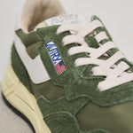 Sneakers Reelwind low verdi WWLM NC16 AUTRY 