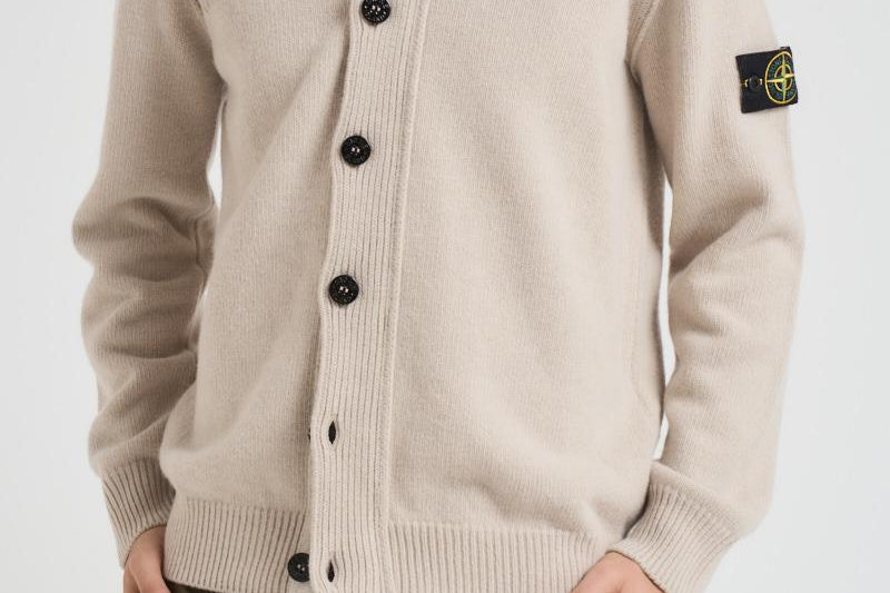 Cardigan uomo con bottoni beige 5100047 S00A3V009A STONE ISLAND 