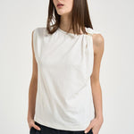 T-shirt donna smanicata con dettaglio gioiello dorato 106478A35D MELODYZ05 PINKO 
