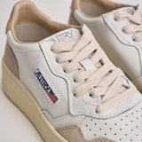 Sneakers donna Medalist Low rosa AULW LS37 AUTRY 