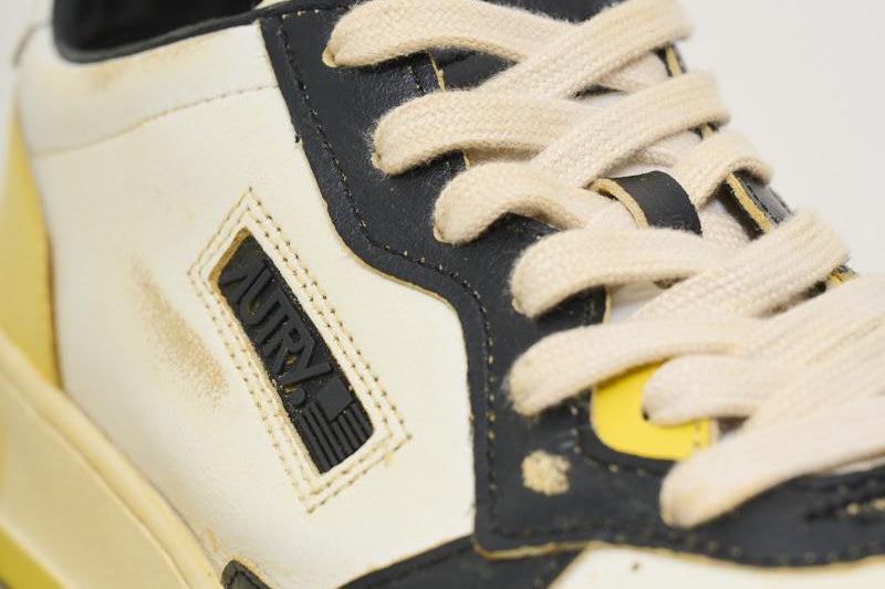 Sneakers uomo Medalist Super Vintage gialla AVLM LB02 AUTRY 