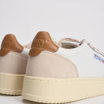 Sneakers uomo Medalist low in suede beige e caramello AULM LS02 AUTRY 