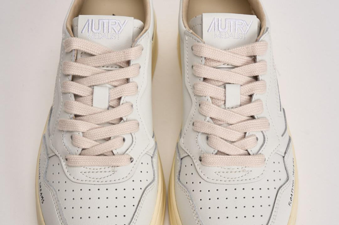 Sneakers donna Medalist Low ianca e gialla AULW DL02 AUTRY 