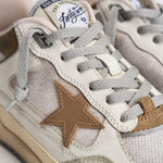 Sneakers uomo Forty2 bianca e marrone GMF00630 F00795711981 GOLDEN GOOSE 
