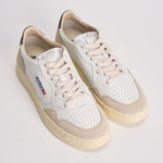 Sneakers uomo Medalist low in suede beige e grigio AULM LS01 AUTRY 