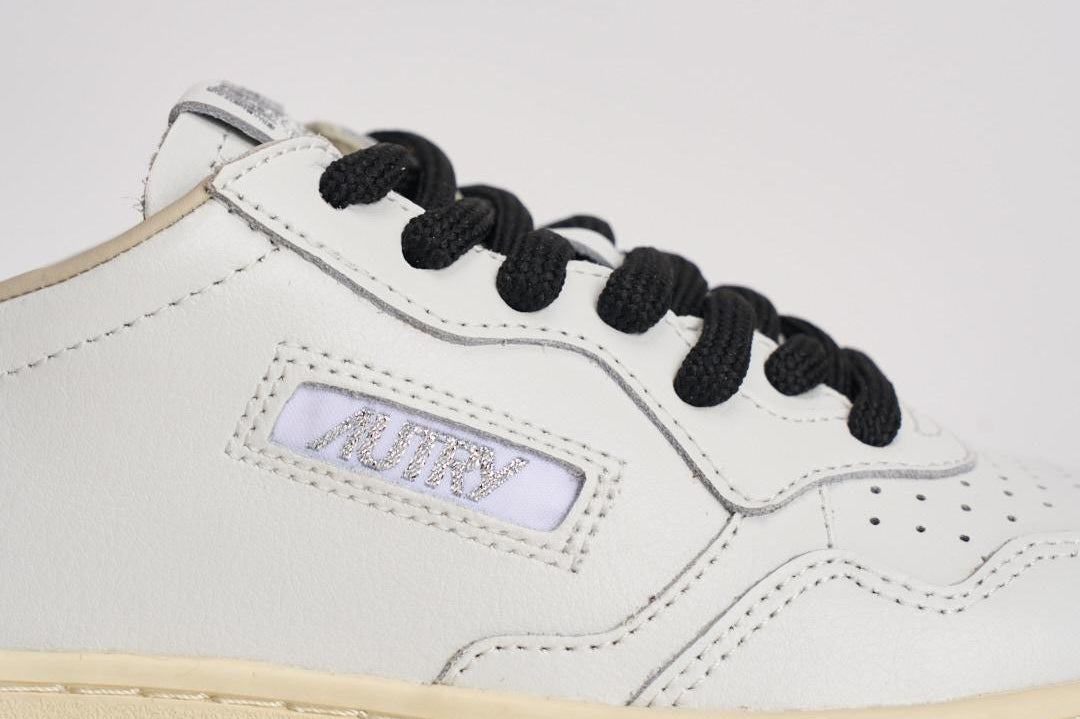 Sneakers donna Medalist Low bianca e cavallino leopardato AULW OC01 AUTRY 