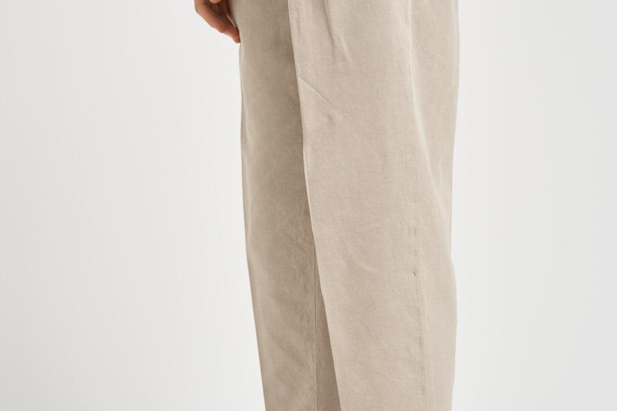 Pantalone uomo con pinces beige MANHA 300512523 BRIGLIA 