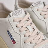 Sneakers uomo Medalist Low bianca AULM LL15 AUTRY 