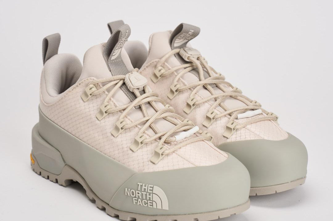 Sneakers uomo Glenclyffe bianco e grigio NF0A817B 6S41 THE NORTH FACE 