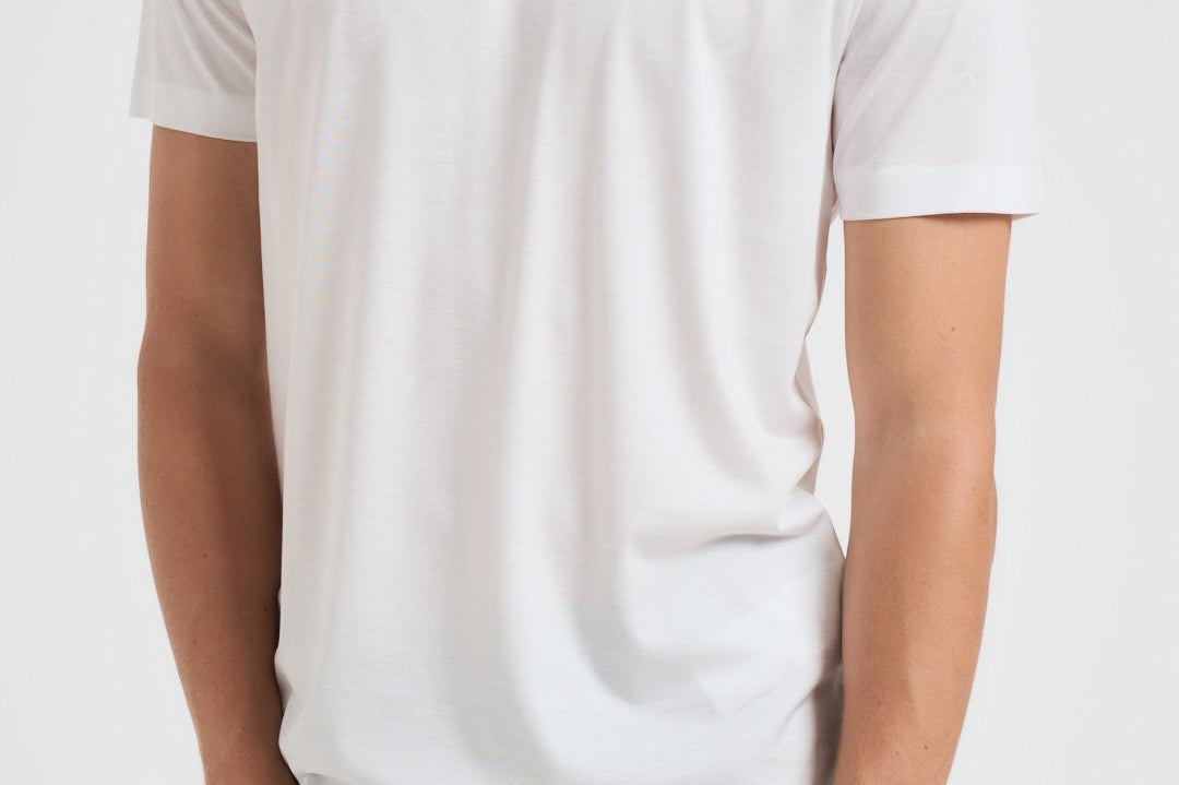 T-shirt uomo bianca con logo nero 8N1TD8 1JVZ0100 EMPORIO ARMANI 