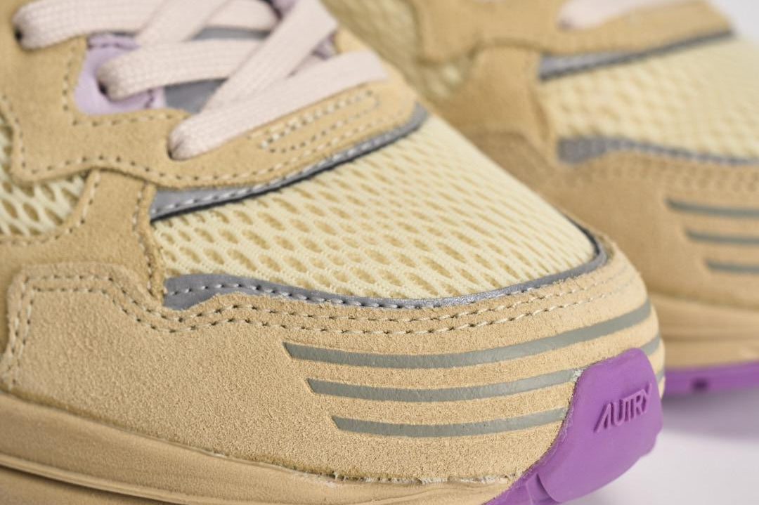 Sneakers donna Hyperway Low gialla HYLW HU01 AUTRY 