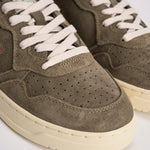 Sneakers uomo Medalist low suede verde militare AULM UH04 AUTRY 