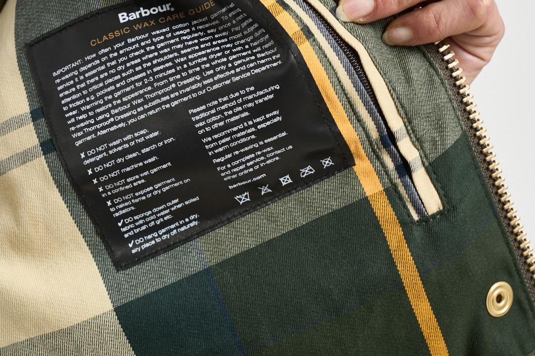 Giacca donna Beadnell Waxed verde scuro e rosa LWX1403 OL99 BARBOUR 