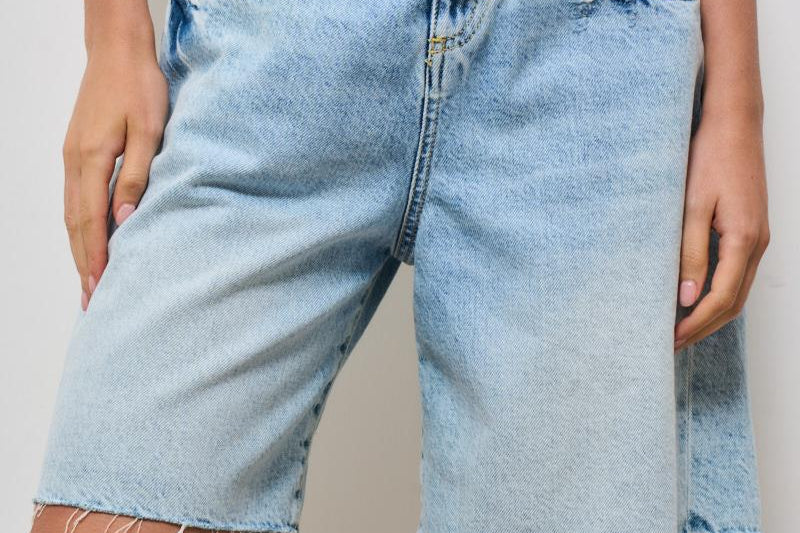 Bermuda donna in denim chiaro LEA 8662 ICON DENIM 