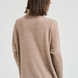 Dolcevita donna in cashmere beige CLARA CHESTNUT ABSOLUT CASHMERE. 