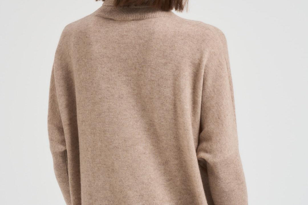 Dolcevita donna in cashmere beige CLARA CHESTNUT ABSOLUT CASHMERE. 