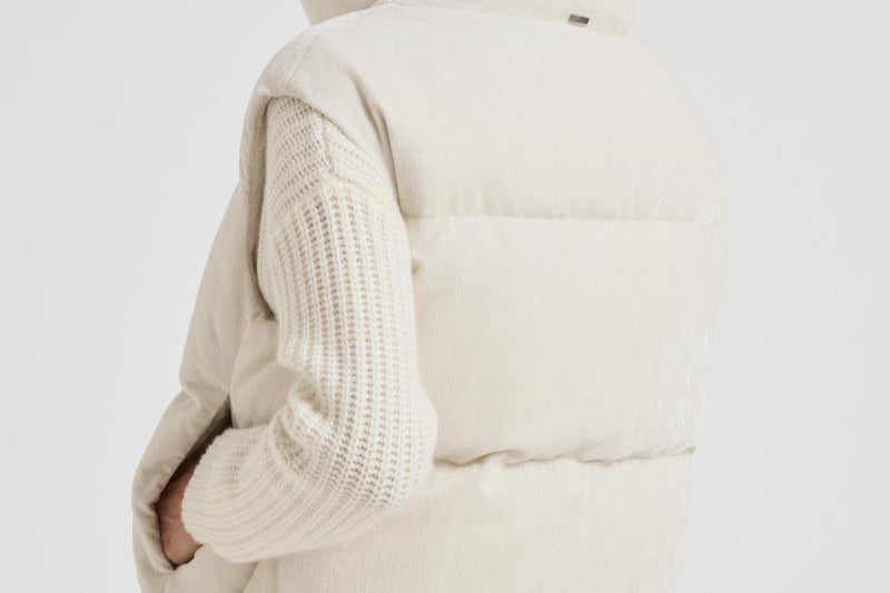 Piumino smanicato in velluto panna PI00157DR 1985 HERNO 