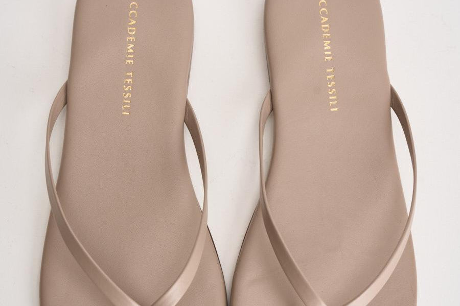 Sandalo donna infradito rosa cipria 10165 TAUPE ACCADEMIE TESSILI 
