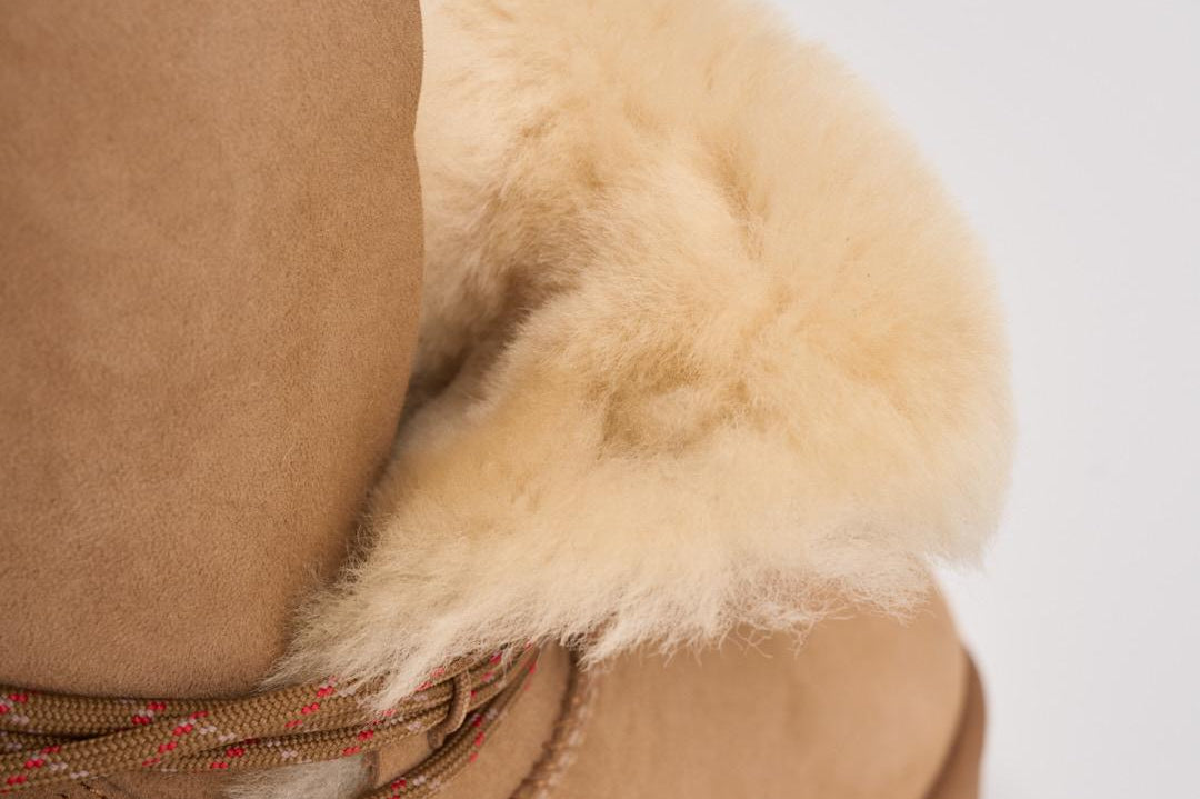 Stivali donna Classic Bailey Chestnut cammello 1171530 CHESTNUT UGG 