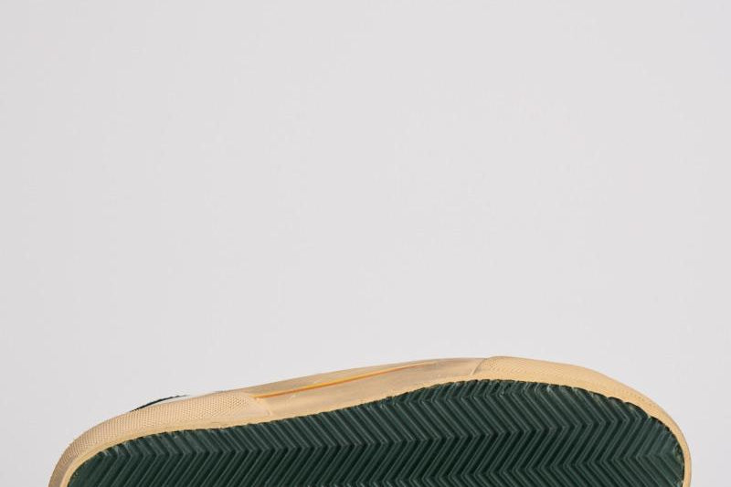 Sneakers super-star uomo GMF00105 F00753010502 GOLDEN GOOSE 