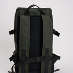 Zaino verde impermeabile 14330 03 RAINS 