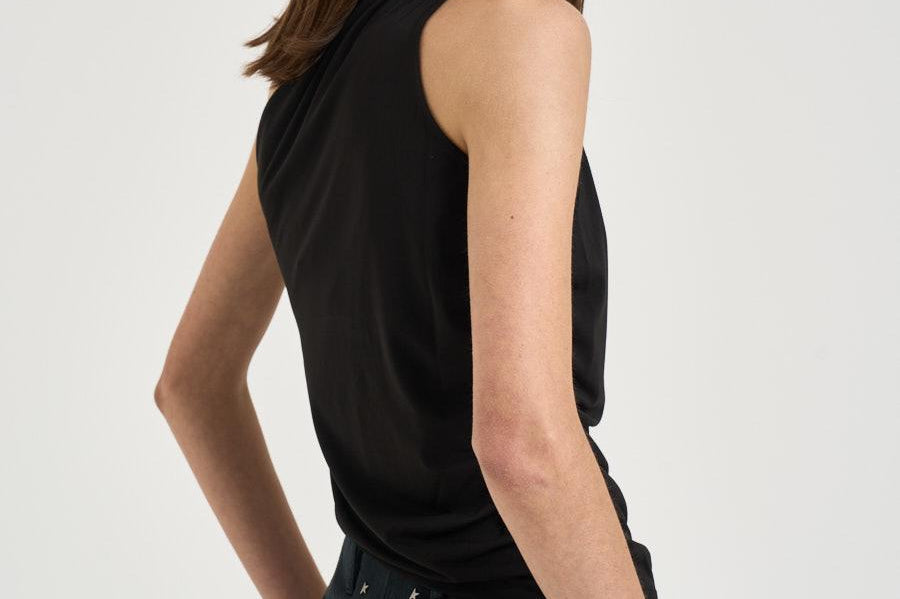 Top donna monospalla con nodo nero 106544A37V KRISTELZ99 PINKO 