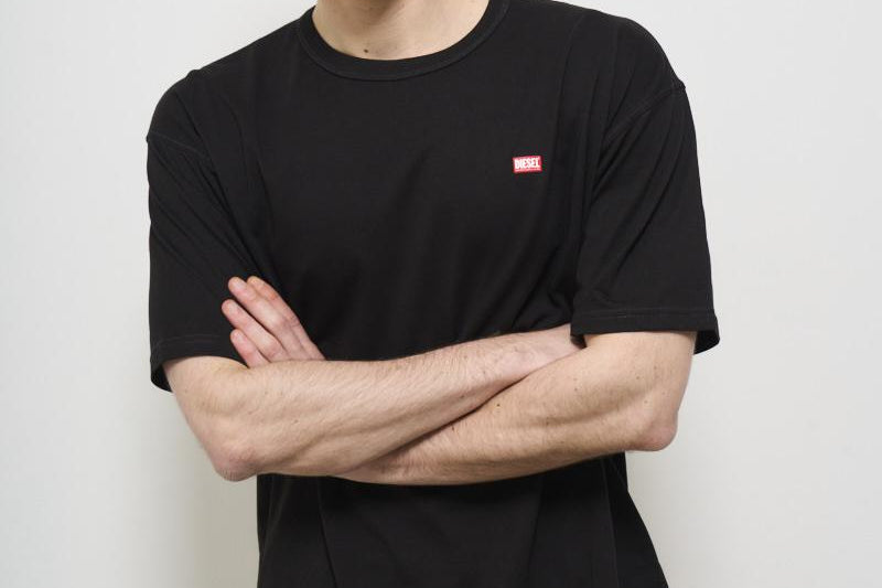 T-shirt uomo nera girocollo A16400 0QIAM9XX DIESEL 
