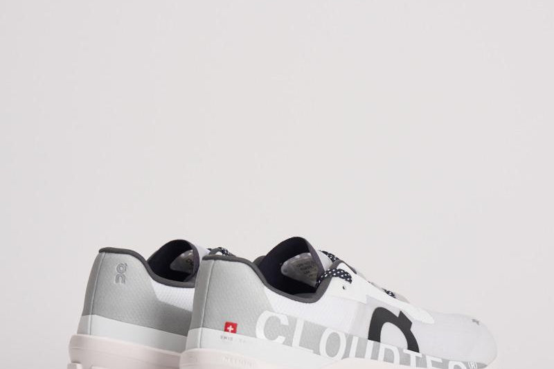 Sneakers monster donna MONSTER. ALL WHITE ON RUNNING 