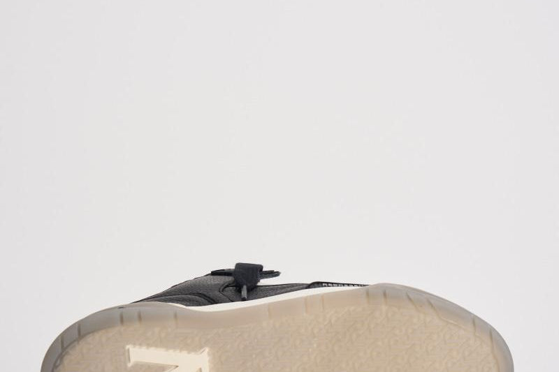 Sneakers uomo Studio nera e bianca MLM9754 BLACKWHITE REPRESENT 