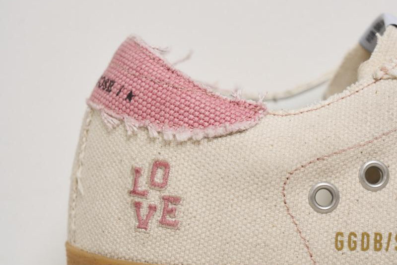 Sneakers donna Super-Star talloncino rosa GWF00107 F00684315712 GOLDEN GOOSE 