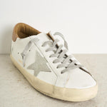 Sneakers uomo bianco e cammello GMF00102 F00218210803 GOLDEN GOOSE 
