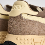 Sneakers reelwind low uomo marronee WWLM UT43 AUTRY 