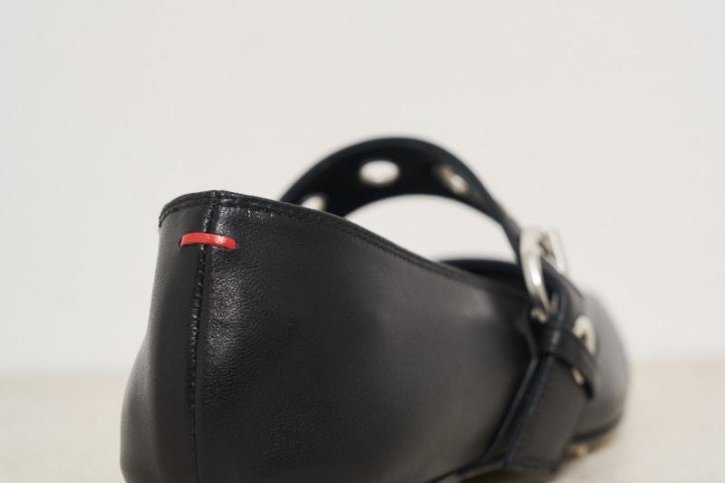 Ballerina donna Uma Eyelet nera con borchie RKLS08FL159 BLACK AEYDE 