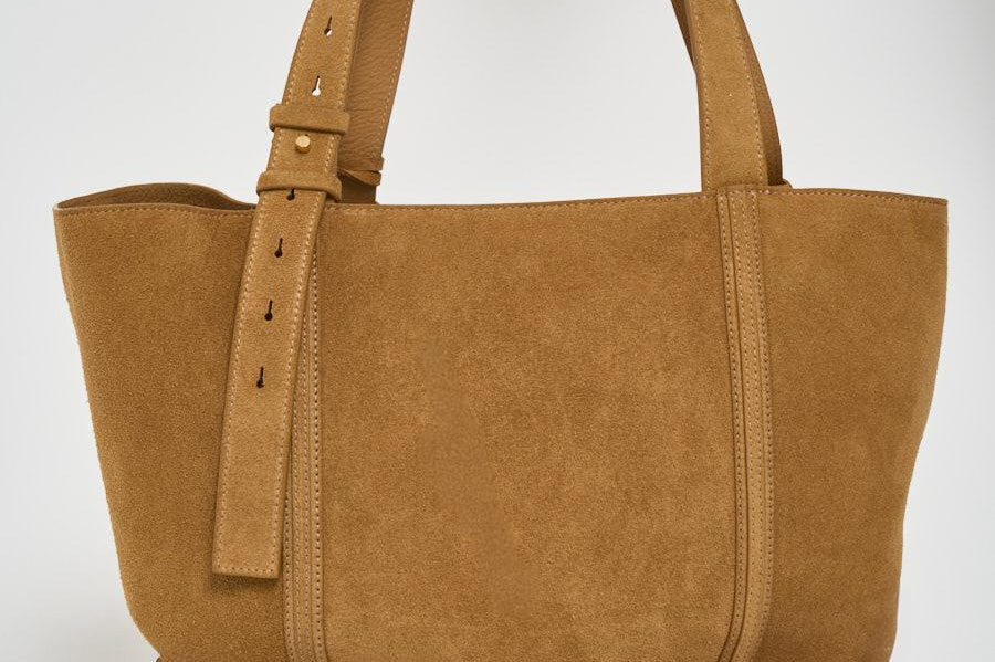 Borsa donna 24/7 in suede cammello GWA00785 A00079455303 GOLDEN GOOSE 
