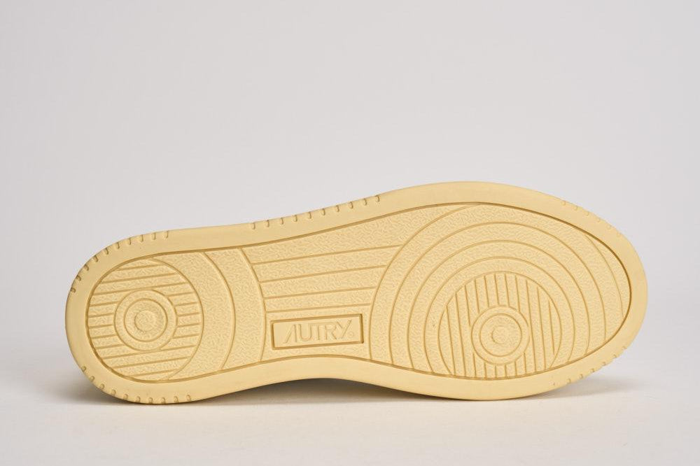 Sneakers donna Medalist gialla AULW WB63 AUTRY 