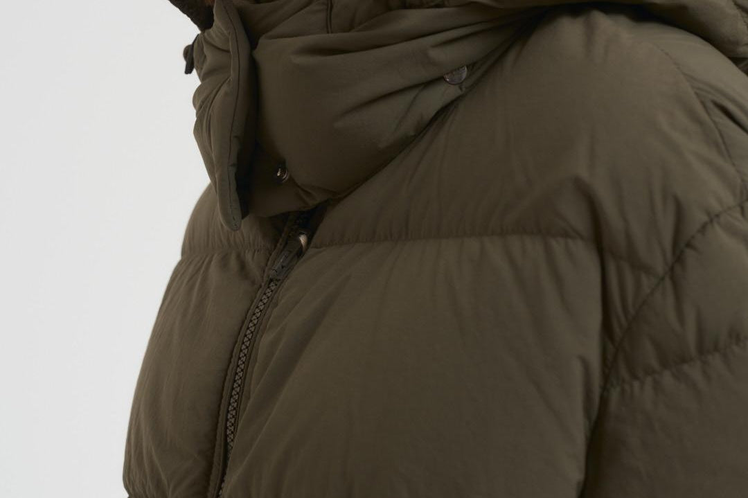 Piumino donna corto verde militare PI002097D 7740 HERNO 